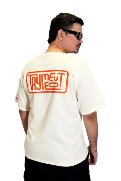 Oversized Off-White – TRYMEEOUT Horizontal Graffiti