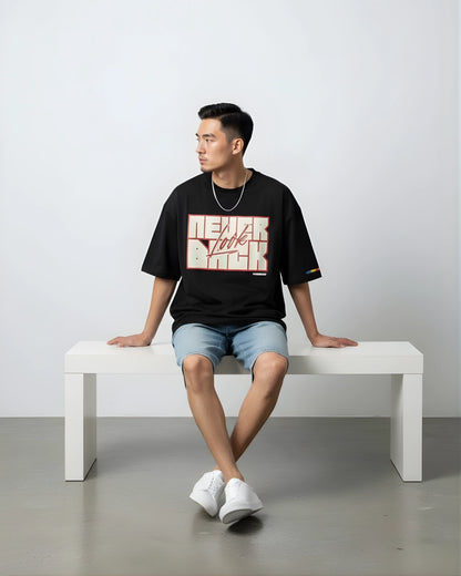 Oversized Black - NEVER LOOK BACK